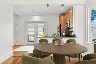 80 Harbor View St, Boston, MA 02125 - Photo 3