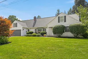 21 Woodbridge Rd, North Andover, MA 01845 - Photo 1