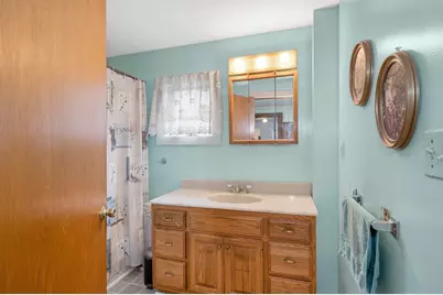 114 Old Meadow Rd, Dracut, MA 01826 - Photo 7