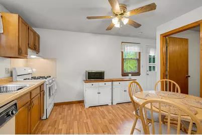 114 Old Meadow Rd, Dracut, MA 01826 - Photo 17