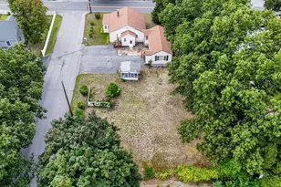 114 Old Meadow Rd, Dracut, MA 01826 - Photo 31