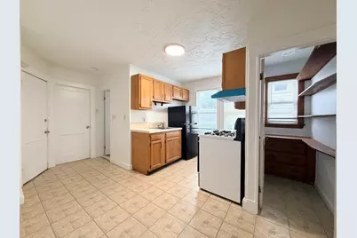 8 Kent St #1R, Quincy, MA 02169 - Photo 5