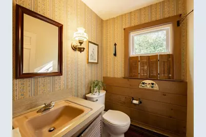 160 Tremont St, Duxbury, MA 02332 - Photo 23