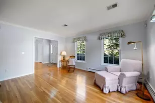 14 Powder House Cir, Needham, MA 02492 - Photo 5