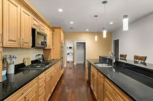 8 Rock Meadow Dr, East Bridgewater, MA 02333 - Photo 7