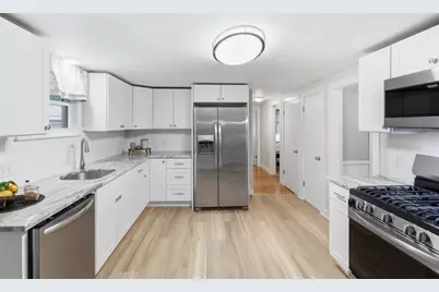 60 Bellflower Rd, Billerica, MA 01821 - Photo 9