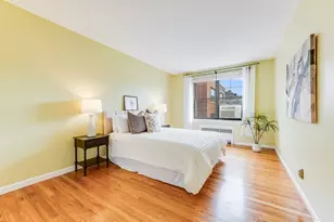 55 Harvard Ave, Brookline, MA 02446 - Photo 17