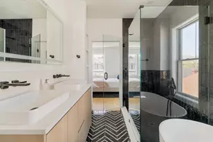 32 Condor St, Boston, MA 02128 - Photo 23