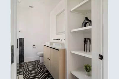 32 Condor St #6A, Boston, MA 02128 - Photo 25