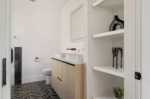 32 Condor St, Boston, MA 02128 - Photo 25