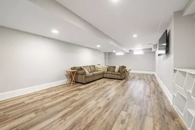 7 Hudson St, Natick, MA 01760 - Photo 27