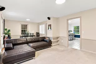 15 Highland St, Milford, MA 01757 - Photo 9