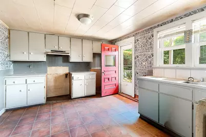 153 Palfrey St, Watertown, MA 02472 - Photo 25