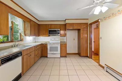 153 Palfrey St, Watertown, MA 02472 - Photo 31