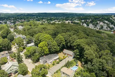 153 Palfrey St, Watertown, MA 02472 - Photo 39