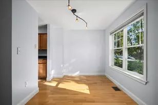 4 Mayberry Dr, Westborough, MA 01581 - Photo 7