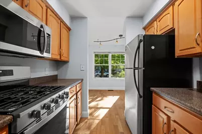 4 Mayberry Dr #E, Westborough, MA 01581 - Photo 5