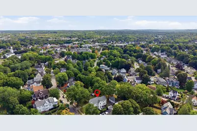38 Highland St, Reading, MA 01867 - Photo 5