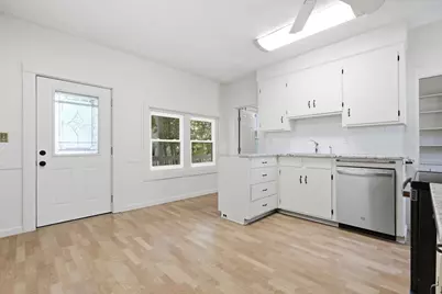 38 Highland St, Reading, MA 01867 - Photo 19
