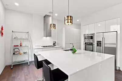 537 East 1st St #5, Boston, MA 02127 - Photo 9
