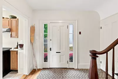 13 Phillips St, Salem, MA 01970 - Photo 5