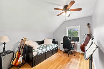 13 Phillips St, Salem, MA 01970 - Photo 25