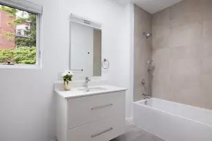 8 Richardson St, Cambridge, MA 02139 - Photo 15