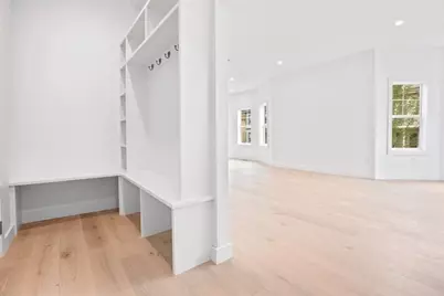 197 Vine St, Everett, MA 02149 - Photo 5