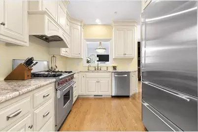 287 Langley #38, Newton, MA 02459 - Photo 7
