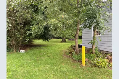 84 Hillside Drive, East Longmeadow, MA 01028 - Photo 5