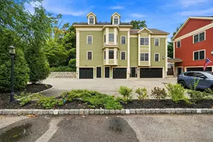 426 Main St, Waltham, MA 02452 - Photo 1