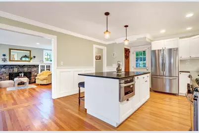 53 Aquavia Rd, Medford, MA 02155 - Photo 11