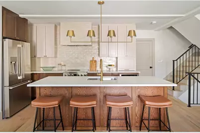 37 Cotting St #37, Medford, MA 02155 - Photo 9