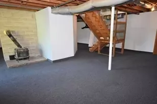 105-107 N Valley Rd, Pelham, MA 01002 - Photo 35