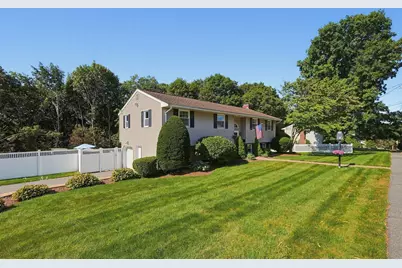 18 Princeton St, Peabody, MA 01960 - Photo 31