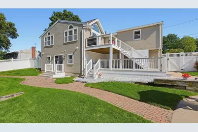 18 Princeton St, Peabody, MA 01960 - Photo 27