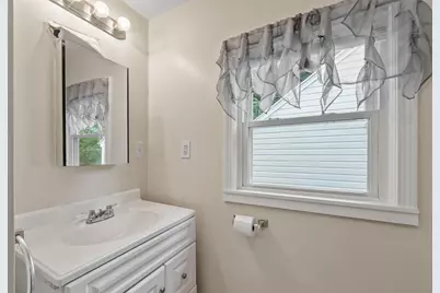 406 Lincoln St, Fitchburg, MA 01420 - Photo 19