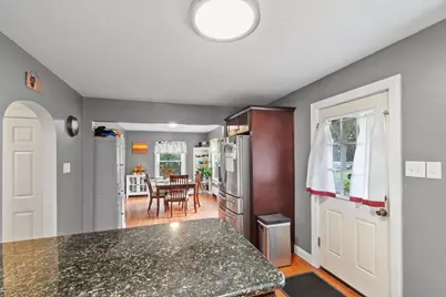 406 Lincoln St, Fitchburg, MA 01420 - Photo 11