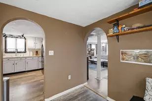 18 Melvin Ave, Lynn, MA 01902 - Photo 15