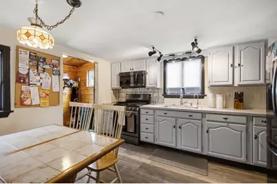 18 Melvin Ave, Lynn, MA 01902 - Photo 17