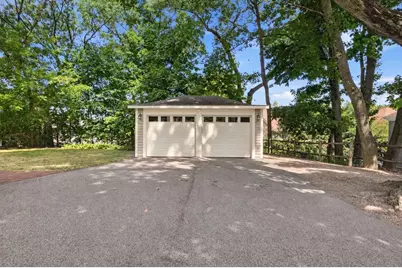 181 Cabot St #B, Newton, MA 02458 - Photo 31