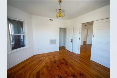 4 Greenwood St #3-Private, Worcester, MA 01607 - Photo 3
