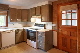 10 Dwight St, Hatfield, MA 01038 - Photo 7