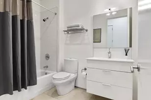 618 E 2nd St, Boston, MA 02127 - Photo 17