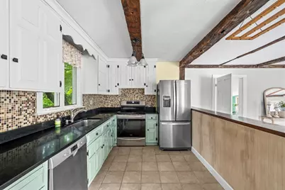 637 Union Street, Rockland, MA 02370 - Photo 7
