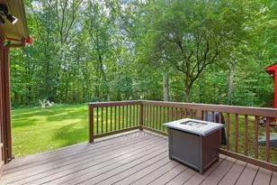 11 Barrett, Bellingham, MA 02019 - Photo 35