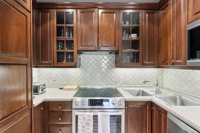 178 Commonwealth #7, Boston, MA 02116 - Photo 7