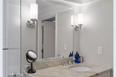 178 Commonwealth #7, Boston, MA 02116 - Photo 25