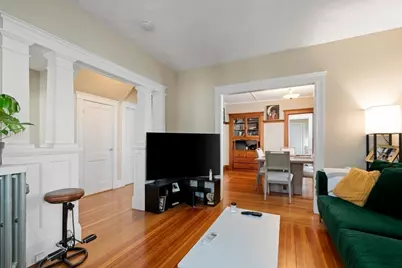 7 Hamilton Rd, Somerville, MA 02144 - Photo 17