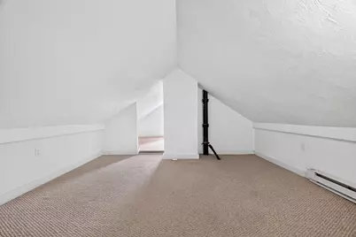 122 W Wyoming Ave #C, Melrose, MA 02176 - Photo 11
